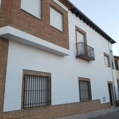 Vive El Renacimiento: Cazuela Apartman *